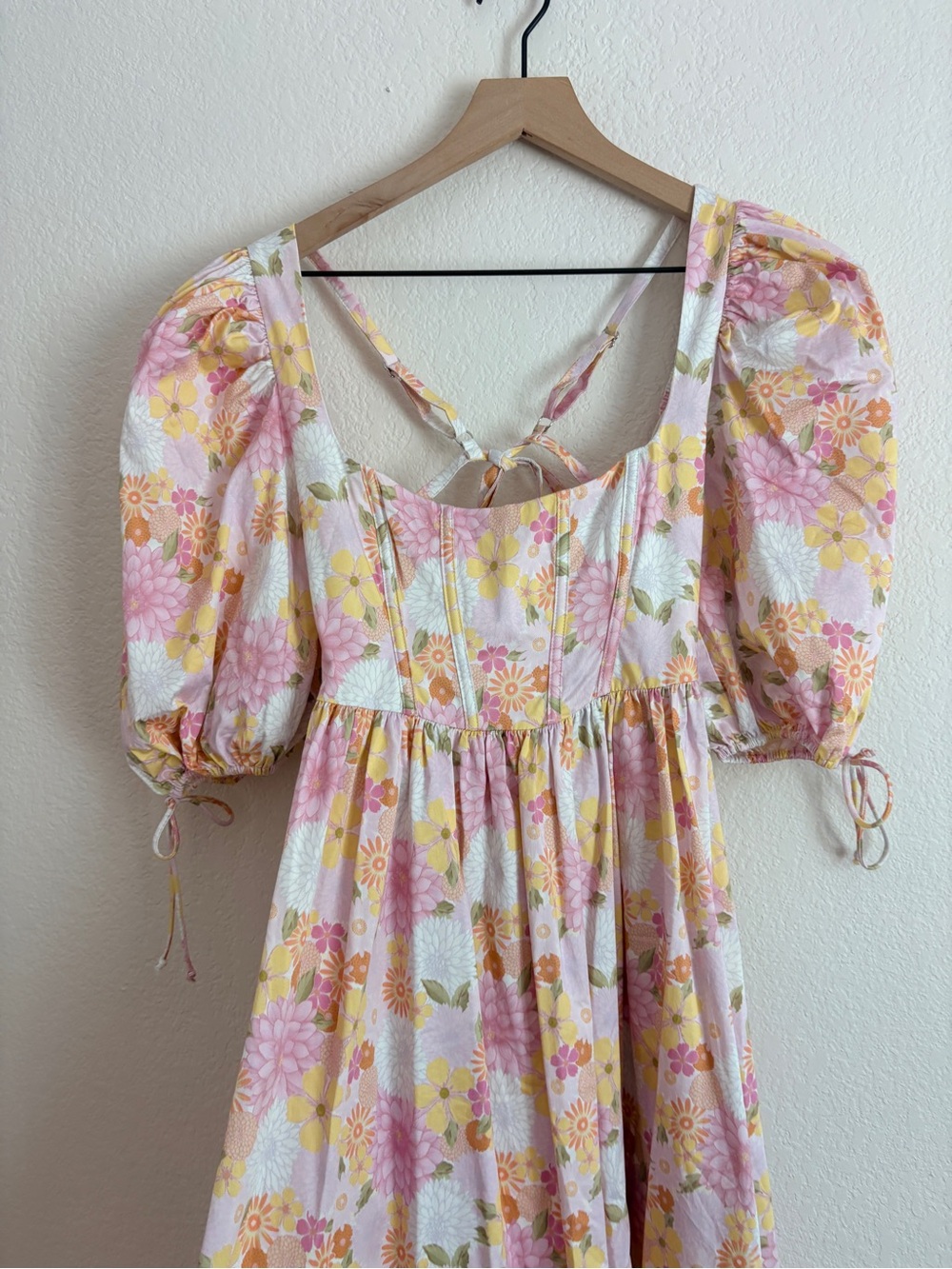 For Love and Lemons Carrie Floral Square-Neck Pink Puff-Sleeve Midi Dress - Picture 5 of 12